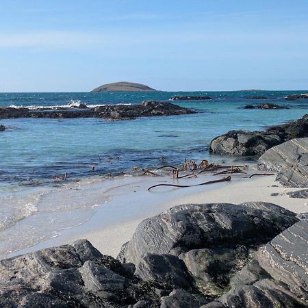 Glamping Pod For 2 Pod Beag Na Haun Eriskay Villa Ngoại thất bức ảnh